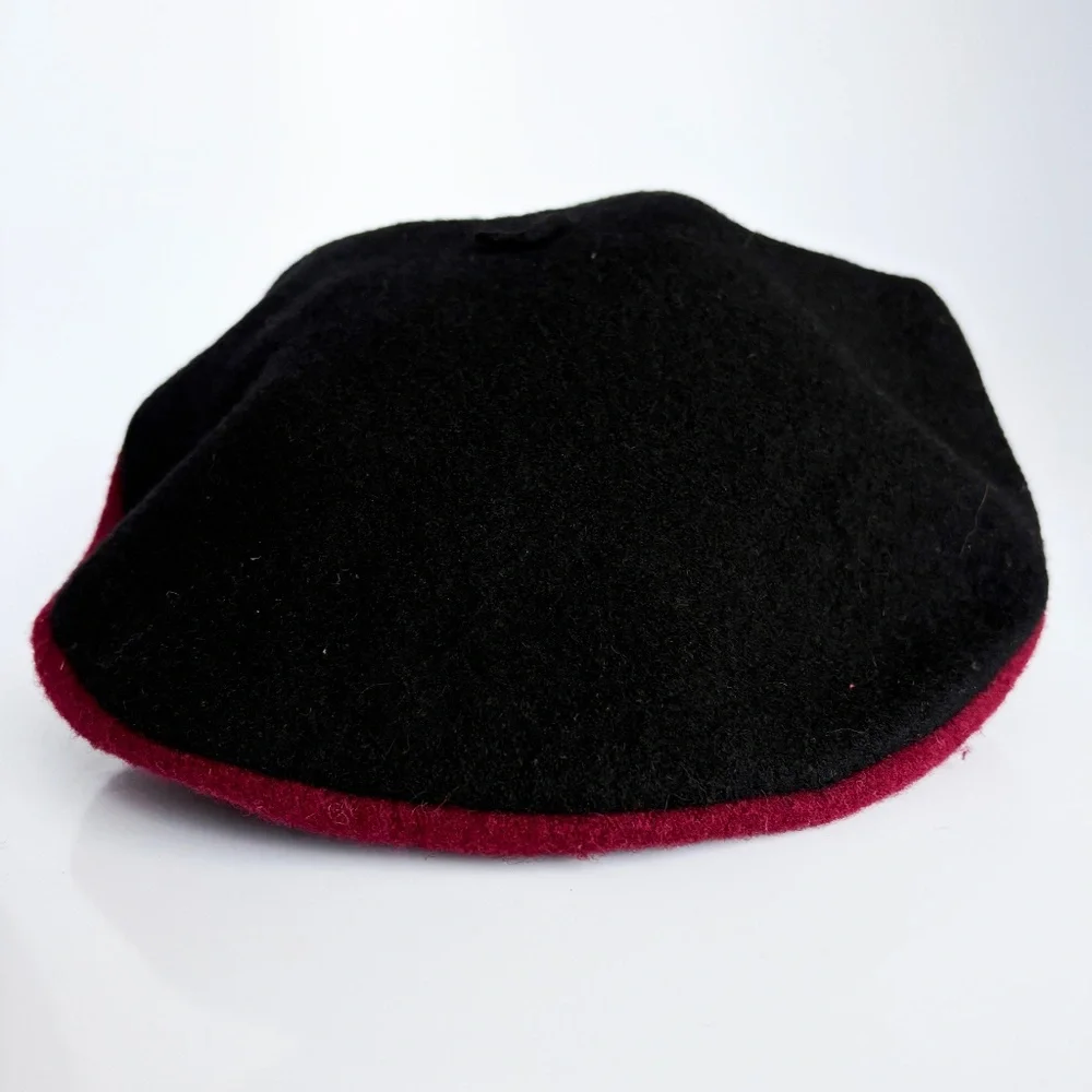 Vintage Norma Kamali for Stetson Wool Beret – Black & Burgundy Two-Tone (1980s)